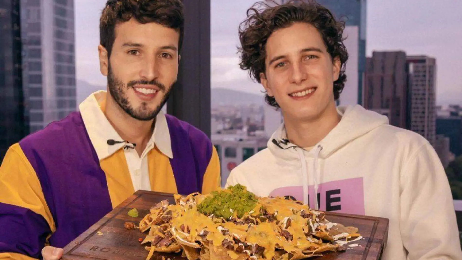 Sebastián Yatra y Robe Grill - Portada